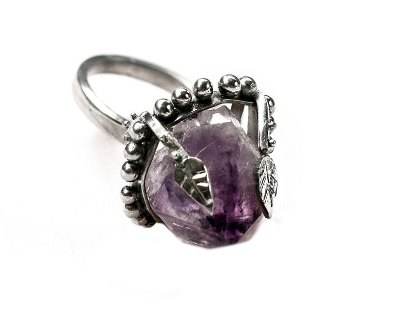 Dark Crystal - Sterling Silver and Amethyst Shard Ring